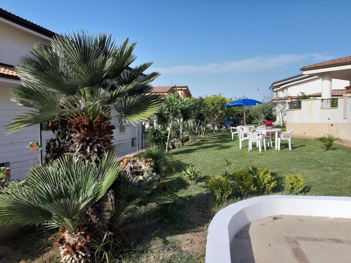 Апартаменты Casa Vacanze Bergamotto & Limoni Drapia Экстерьер фото